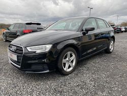 Mythosschwarz metallic Gebraucht 2019 Audi A3 Comfort Limousine | 15.850 € (Guter Preis)