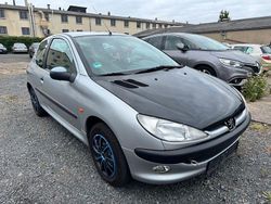 Silber Gebraucht 1999 Peugeot 206 Style Limousine | 1.290 € (Fairer Preis)