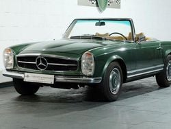 Grün Gebraucht 1971 Mercedes SL280 Cabrio | 83.000 €