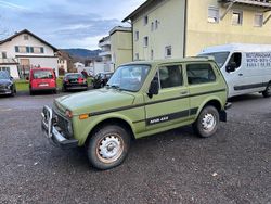 Grün Gebraucht 1997 Lada Taiga SUV | 1.400 €