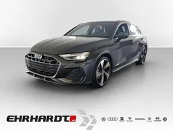 Grau Gebraucht 2025 Audi A3 Sportback S-Line Limousine | 48.990 € (Teuer)