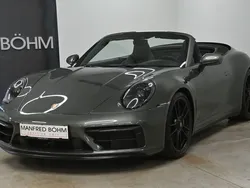 Grün Gebraucht 2023 Porsche 911 Carrera GTS Cabrio | 156.870 € (Superpreis)