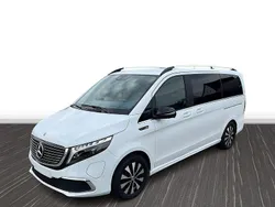 Weiß Gebraucht 2021 Mercedes EQV300 Avantgarde Van / Kleinbus | 36.750 € (Superpreis)