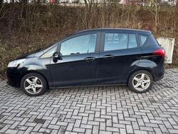 Schwarz Gebraucht 2015 Ford B-MAX Trend Van / Kleinbus | 4.800 € (Guter Preis)