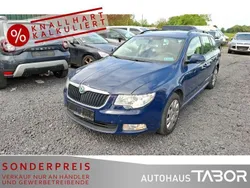 Pacificblau Gebraucht 2012 Skoda Superb Active Kombi | 5.885 € (Superpreis)