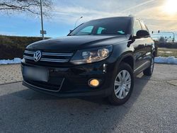 Schwarz Gebraucht 2012 VW Tiguan SUV | 12.000 € (Etwas zu teuer)