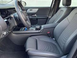 Schwarz Gebraucht 2023 Mercedes GLA250 Progressive SUV | 35.700 €