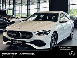 Unilack polarweiß Gebraucht 2023 Mercedes C200 Avantgarde Kombi | 36.940 € (Fairer Preis)