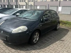 Schwarz Gebraucht 2006 Fiat Grande Punto Kleinwagen | 599 € (Superpreis)