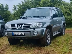 Silber Gebraucht 2005 Nissan Patrol SUV | 12.000 €