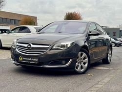 Grau Gebraucht 2015 Opel Insignia Limousine | 7.790 € (Guter Preis)