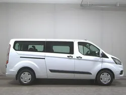 Weiss Gebraucht 2019 Ford Transit Custom Trend Kombi | 21.980 € (Guter Preis)
