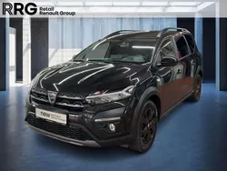 Perlmut schwarz Gebraucht 2022 Dacia Jogger Extreme Van / Kleinbus | 20.270 € (Etwas zu teuer)