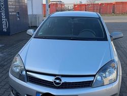 Silber Gebraucht 2009 Opel Astra GTC Edition Coupé | 4.000 € (Fairer Preis)