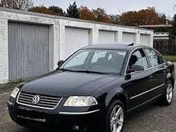 Schwarz Gebraucht 2004 VW Passat Highline Limousine | 1.050 € (Superpreis)