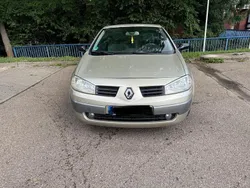 Beige Gebraucht 2004 Renault Mégane Cabriolet Cabrio | 2.450 € (Fairer Preis)