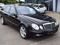 Schwarz Gebraucht 2006 Mercedes E280 Avantgarde Kombi | 2.350 € (Superpreis)