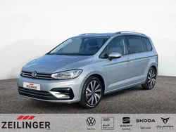 Silber Gebraucht 2024 VW Touran R-line Van / Kleinbus | 35.944 € (Fairer Preis)