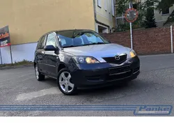 Grau Gebraucht 2006 Mazda 2 Active Van / Kleinbus | 3.990 € (Etwas zu teuer)