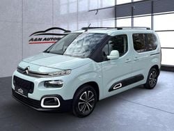 Grün Gebraucht 2019 Citroën Berlingo Feel Van / Kleinbus | 16.490 € (Fairer Preis)