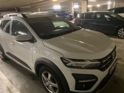Weiß Gebraucht 2022 Dacia Sandero Comfort Kleinwagen | 14.000 € (Etwas zu teuer)