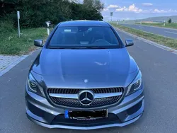 Grau Gebraucht 2014 Mercedes CLA180 AMG line Limousine | 17.000 € (Etwas zu teuer)