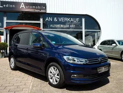 Andere Gebraucht 2023 VW Touran Comfortline Van / Kleinbus | 33.800 € (Fairer Preis)