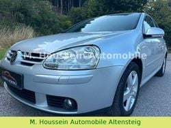 Silber Gebraucht 2008 VW Golf V United Limousine | 3.499 € (Fairer Preis)