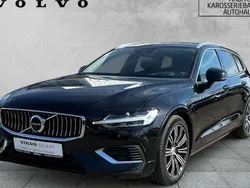 Schwarz Gebraucht 2021 Volvo V60 Inscription Kombi | 29.930 € (Guter Preis)