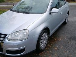 Silber Gebraucht 2007 VW Jetta Limousine | 2.700 € (Fairer Preis)
