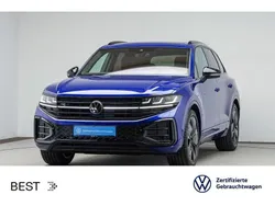 Lapiz blue metallic (metallic) Gebraucht 2024 VW Touareg Style SUV | 75.999 € (Etwas zu teuer)