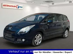 Blau Gebraucht 2011 Peugeot 5008 Premium Van / Kleinbus | 2.799 € (Superpreis)