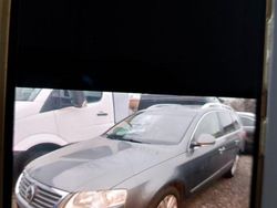 Grau Gebraucht 2006 VW Passat Kombi | 2.600 € (Fairer Preis)