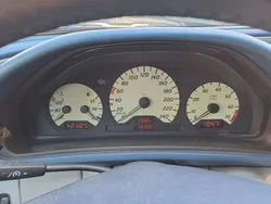 Silber Gebraucht 1999 Mercedes CLK200 Coupé | 2.200 €