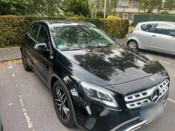 Schwarz Gebraucht 2019 Mercedes GLA200 SUV | 20.500 € (Fairer Preis)