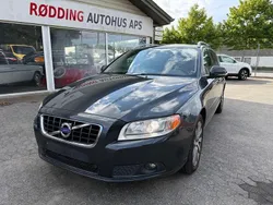 Grau Gebraucht 2011 Volvo V70 Summum Kombi | 4.200 € (Guter Preis)