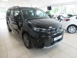 Schwarz Gebraucht 2025 Opel Combo Life Van / Kleinbus | 31.980 € (Teuer)