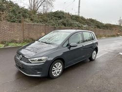 Grau Gebraucht 2014 VW Golf VII Comfortline Kombi | 5.800 € (Fairer Preis)