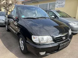 Schwarz Gebraucht 2006 Hyundai Trajet GLS Van / Kleinbus | 1.800 €
