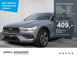 Thunder grey / metallic Gebraucht 2023 Volvo V60 CC Plus Kombi | 39.950 € (Teuer)