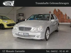 Silber (metallic) Gebraucht 2006 Mercedes C180 Avantgarde Limousine | 8.850 €