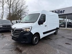 Weiß Gebraucht 2023 Renault Master Van / Kleinbus | 17.499 € (Superpreis)