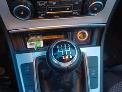 Silber Gebraucht 2010 VW Passat Kombi | 1.350 € (Superpreis)