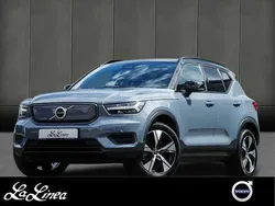 Grau Gebraucht 2022 Volvo XC40 Core SUV | 31.390 € (Fairer Preis)