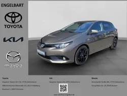 Toyota Auris Hybrid