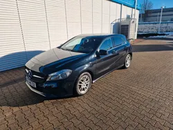 Schwarz Gebraucht 2016 Mercedes A200 Style Limousine | 11.999 € (Fairer Preis)
