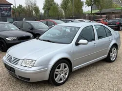 Silber Gebraucht 2002 VW Bora Limousine | 2.498 € (Fairer Preis)
