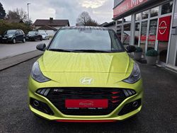 Lucid lime/ phantom black Gebraucht 2024 Hyundai i10 N Line Kleinwagen | 19.390 € (Etwas zu teuer)