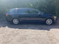 Schwarz Gebraucht 2019 VW Passat Comfortline Kombi | 15.990 € (Guter Preis)