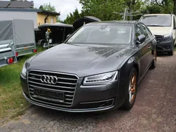 Grau Gebraucht 2015 Audi A8 Comfort Limousine | 34.999 € (Teuer)